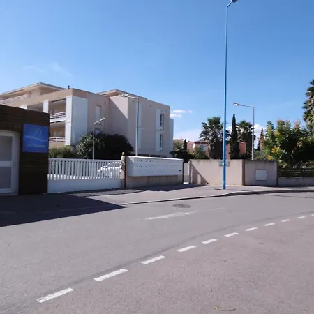 - T4 Moderne 70m² - 1er étage Avec Ascenseur - Proche - Parking - 6 Personnes - Fr-1-795-20 * Narbonne