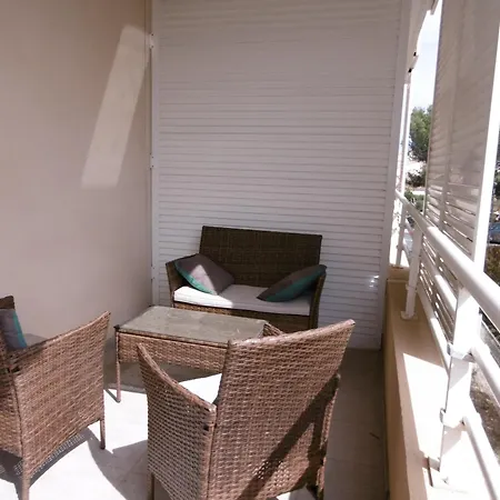 - T4 Moderne 70m² - 1er Etage Avec Ascenseur - Proche - Parking - 6 Personnes - Fr-1-795-20 * Narbonne