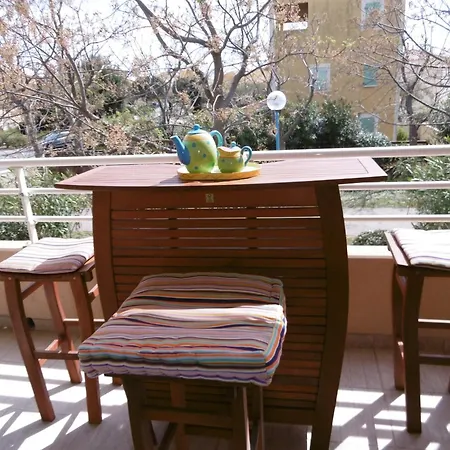 - T4 Moderne 70m² - 1er Etage Avec Ascenseur - Proche - Parking - 6 Personnes - Fr-1-795-20 شقة