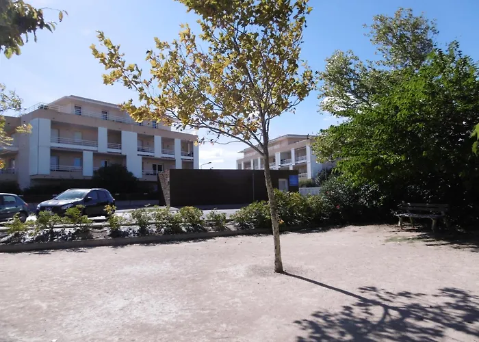 - T4 Moderne 70m² - 1er Etage Avec Ascenseur - Proche - Parking - 6 Personnes - Fr-1-795-20